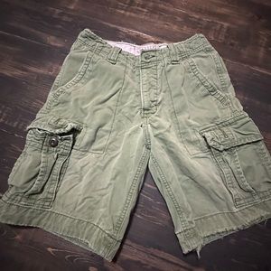 Hollister men’s cargo shorts